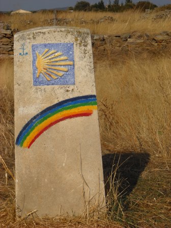 rainbow trail marker Camino