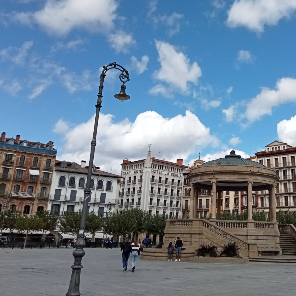 photos of Plaza del Castillo in Pamplona on the Camino Francés